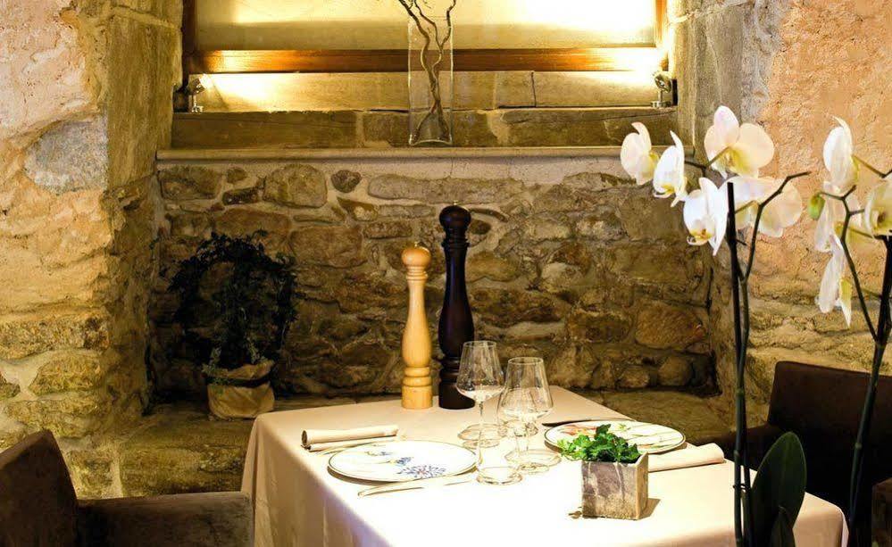 Hotel Les Remparts Mirepoix  Bagian luar foto